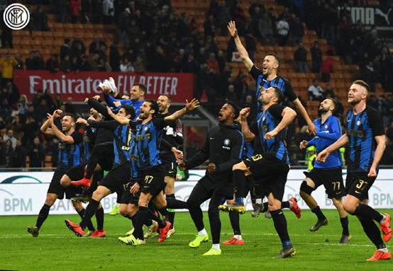 想在地铁里 想在地铁里