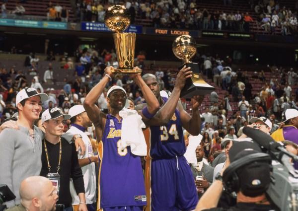 三后卫体系 三后卫体系