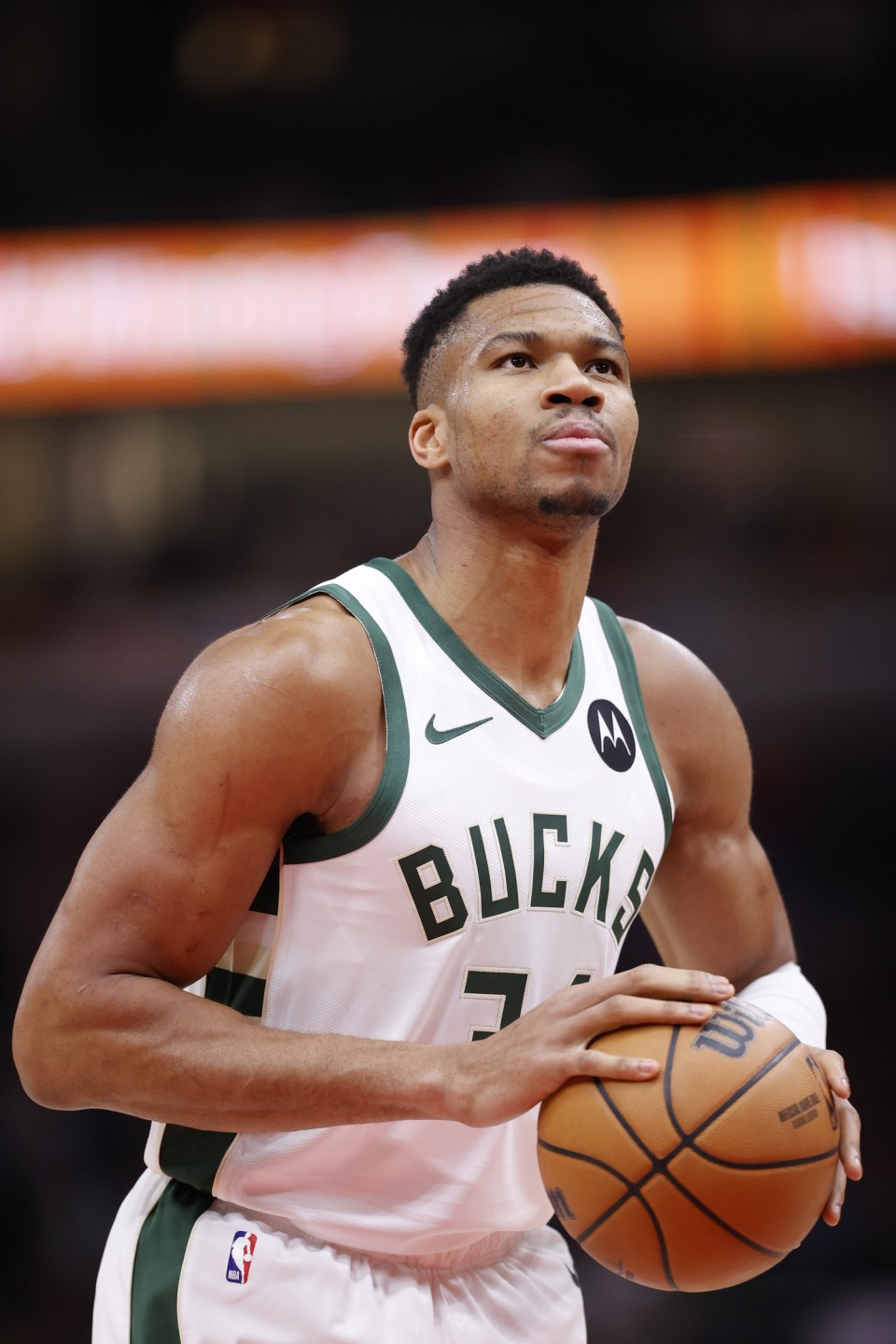 开篇就猛料 开篇就猛料